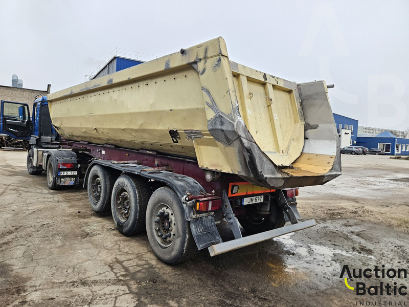 Reisch RHKS-35 - Ponyvás félpótkocsi: 3 kép. Reisch RHKS-35 - Ponyvás félpótkocsi: 3 kép.