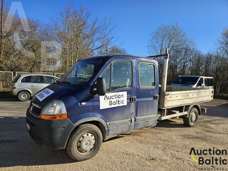 Renault Master - Platós kisteherautó: 1 kép. Renault Master - Platós kisteherautó: 1 kép.