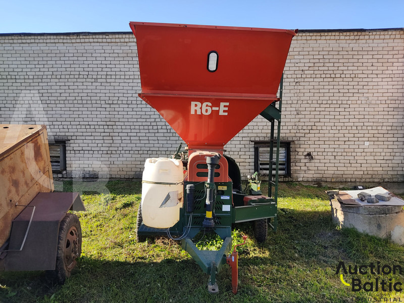 Richiger R6 E - Állattartás gépei: 5 kép. Richiger R6 E - Állattartás gépei: 5 kép.