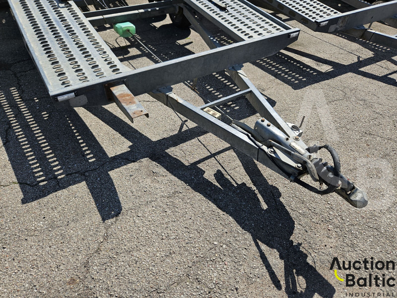 Rydwan EURO B2600 - Ponyvás félpótkocsi: 5 kép. Rydwan EURO B2600 - Ponyvás félpótkocsi: 5 kép.