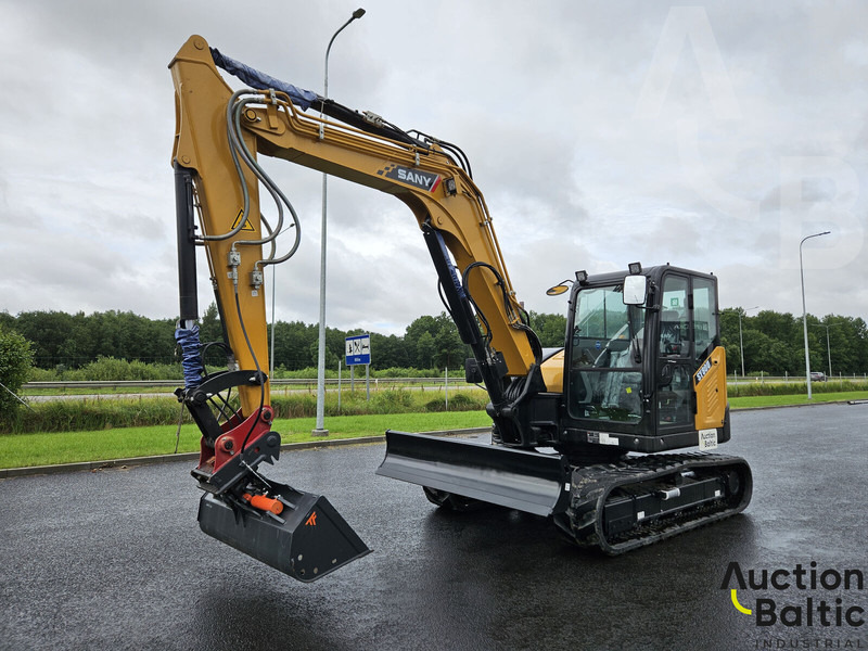 Sany SY80U - Lánctalpas kotró: 1 kép. Sany SY80U - Lánctalpas kotró: 1 kép.