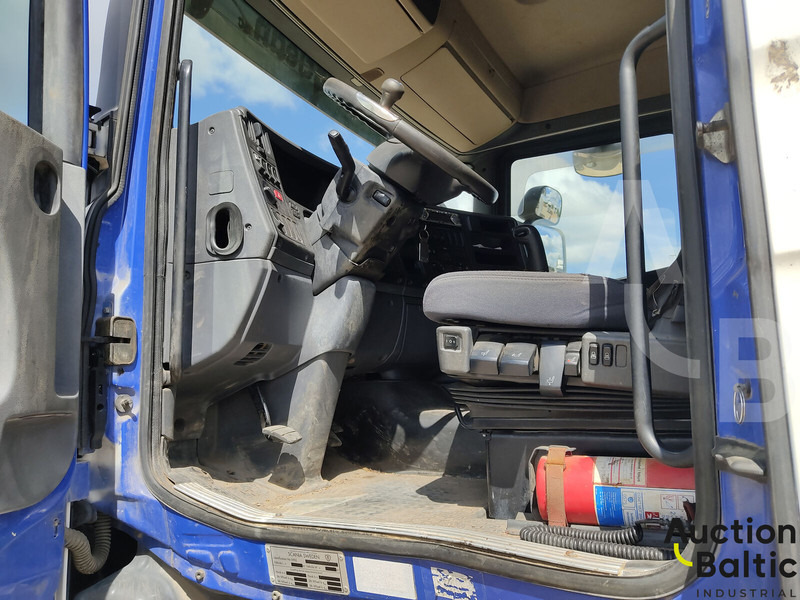 Scania R 480 - Szippantós autó: 5 kép. Scania R 480 - Szippantós autó: 5 kép.
