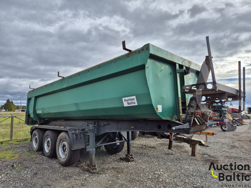 Schmitz Cargobull GOTHA - Ponyvás félpótkocsi: 1 kép. Schmitz Cargobull GOTHA - Ponyvás félpótkocsi: 1 kép.