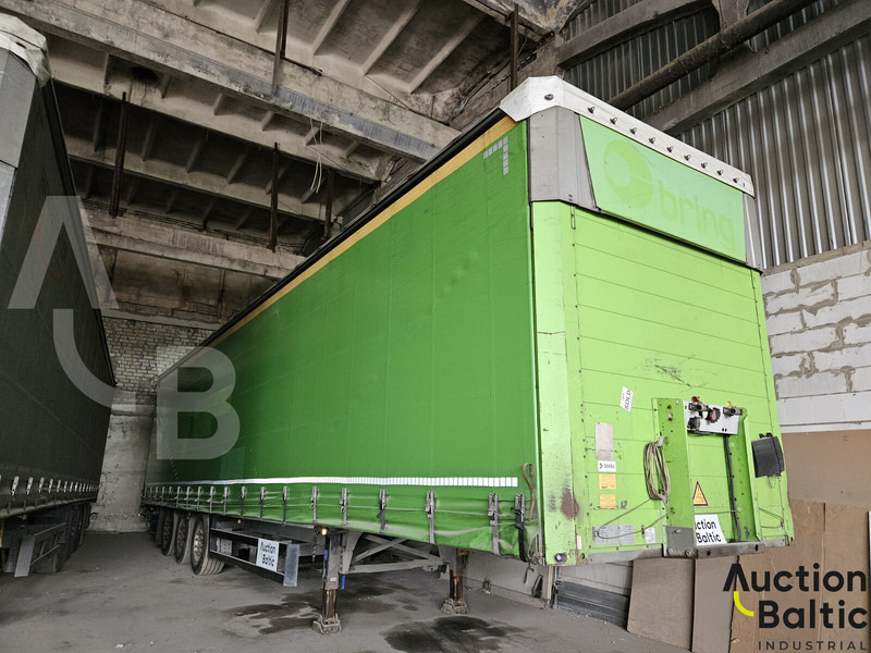 Schmitz Cargobull SCB*S3T - Ponyvás félpótkocsi: 1 kép. Schmitz Cargobull SCB*S3T - Ponyvás félpótkocsi: 1 kép.