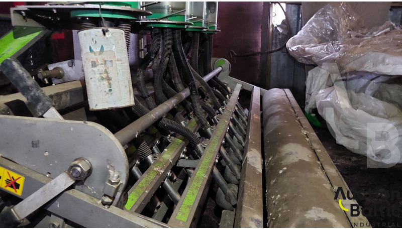 Precíziós vetőgép Seed Spider: 6 kép. Precíziós vetőgép Seed Spider: 6 kép.