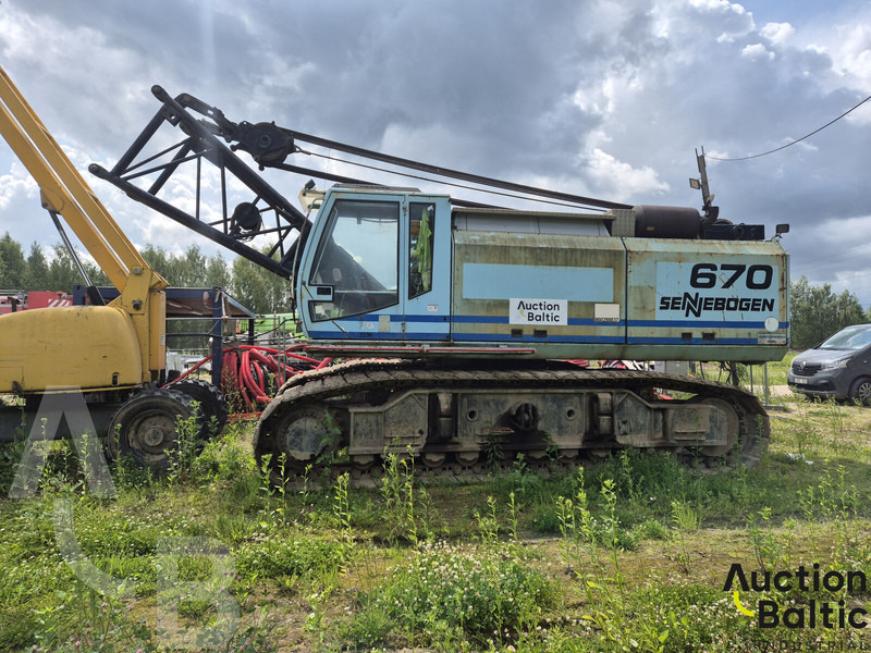 Sennebogen 670R - Lánctalpas daru: 3 kép. Sennebogen 670R - Lánctalpas daru: 3 kép.