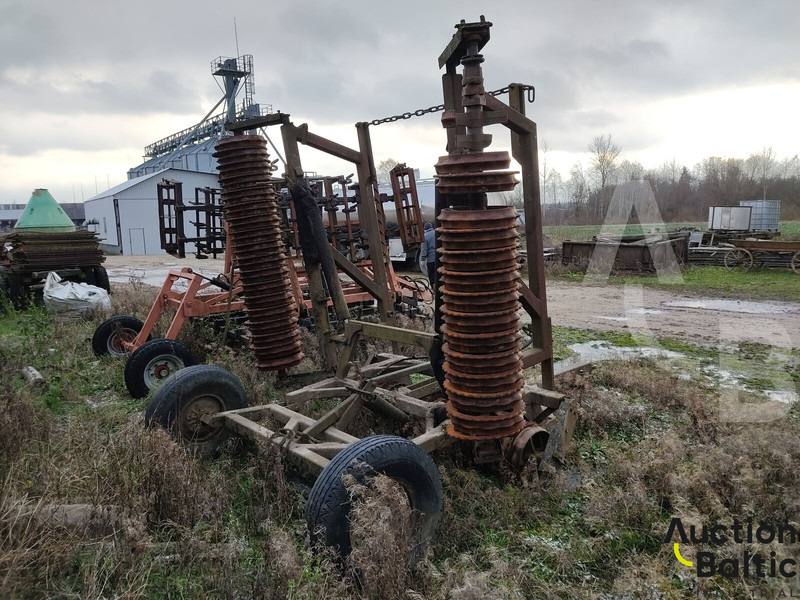 Soil compaction roller - Mezőgazdasági hengerek: 3 kép. Soil compaction roller - Mezőgazdasági hengerek: 3 kép.