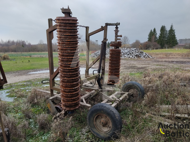 Soil compaction roller - Mezőgazdasági hengerek: 4 kép. Soil compaction roller - Mezőgazdasági hengerek: 4 kép.