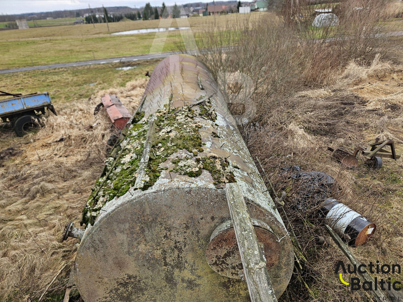 Tartályos teherautó Tanker (Cisterna): 7 kép.