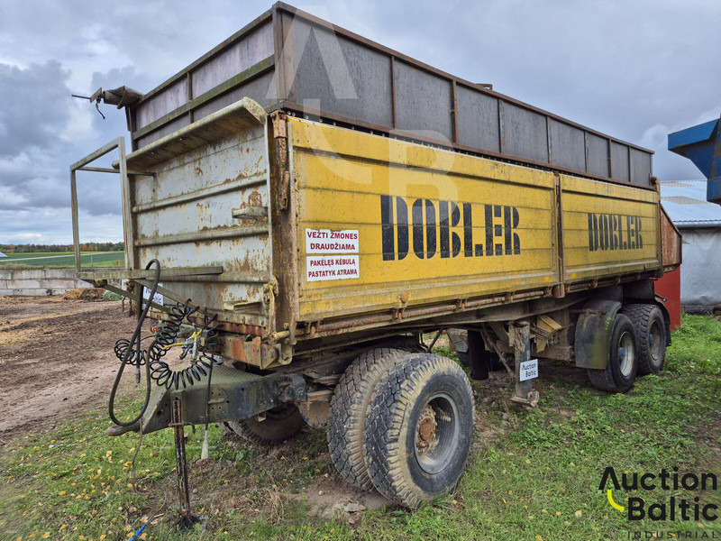 Tipper semi-trailer - Ponyvás félpótkocsi: 1 kép. Tipper semi-trailer - Ponyvás félpótkocsi: 1 kép.