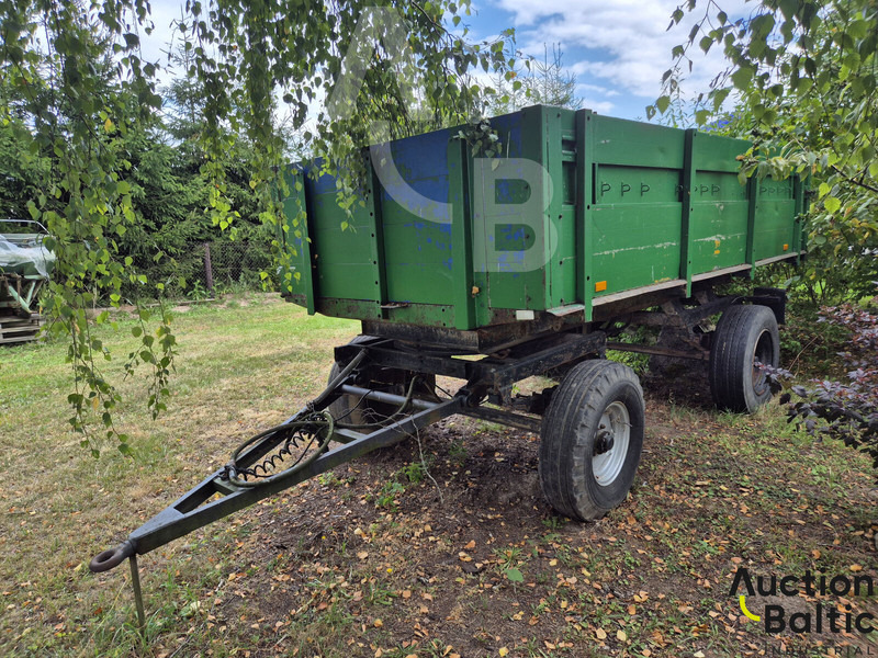 Trailer - Ponyvás félpótkocsi: 2 kép. Trailer - Ponyvás félpótkocsi: 2 kép.