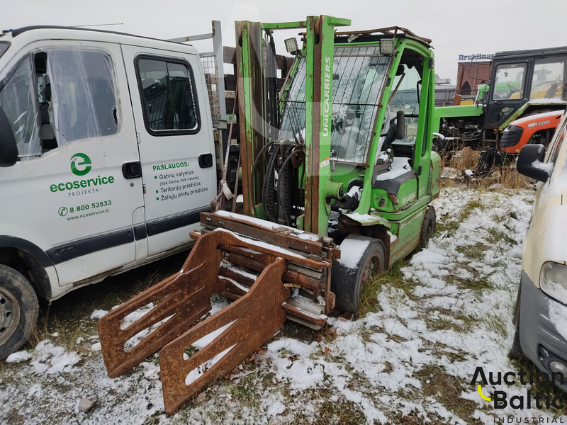 UniCarriers 30 - Dízel targonca: 1 kép. UniCarriers 30 - Dízel targonca: 1 kép.