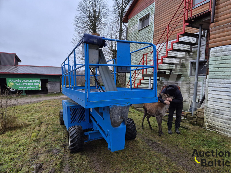 UpRight SL 30 - Személyemelő: 5 kép. UpRight SL 30 - Személyemelő: 5 kép.