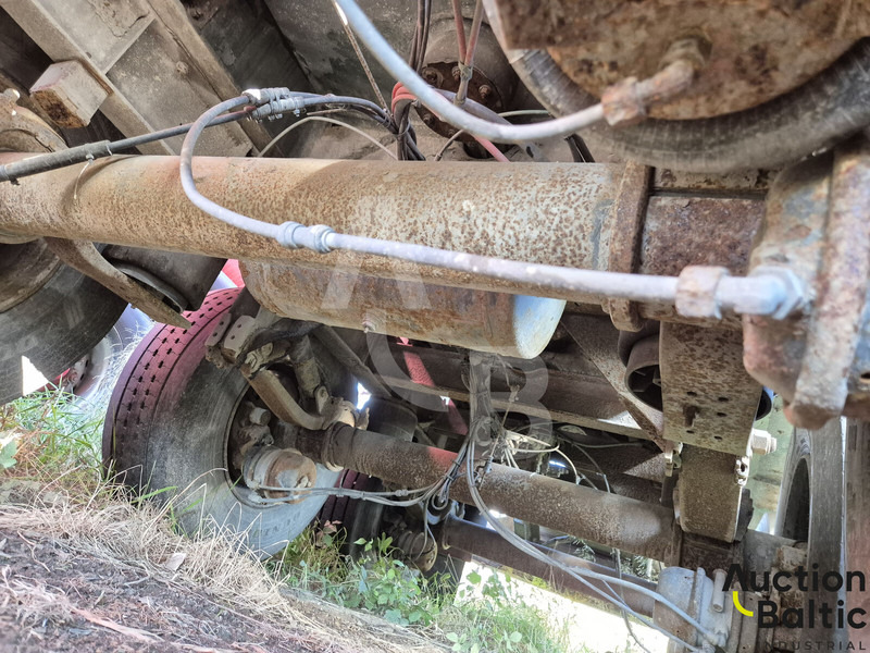 VAN DEN DIJSSEL VD 32.120 - Tartályos félpótkocsi: 5 kép. VAN DEN DIJSSEL VD 32.120 - Tartályos félpótkocsi: 5 kép.