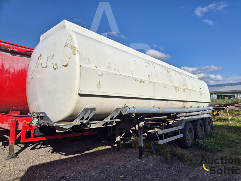 VAN DEN DIJSSEL VD 32.120 - Tartályos félpótkocsi: 1 kép. VAN DEN DIJSSEL VD 32.120 - Tartályos félpótkocsi: 1 kép.