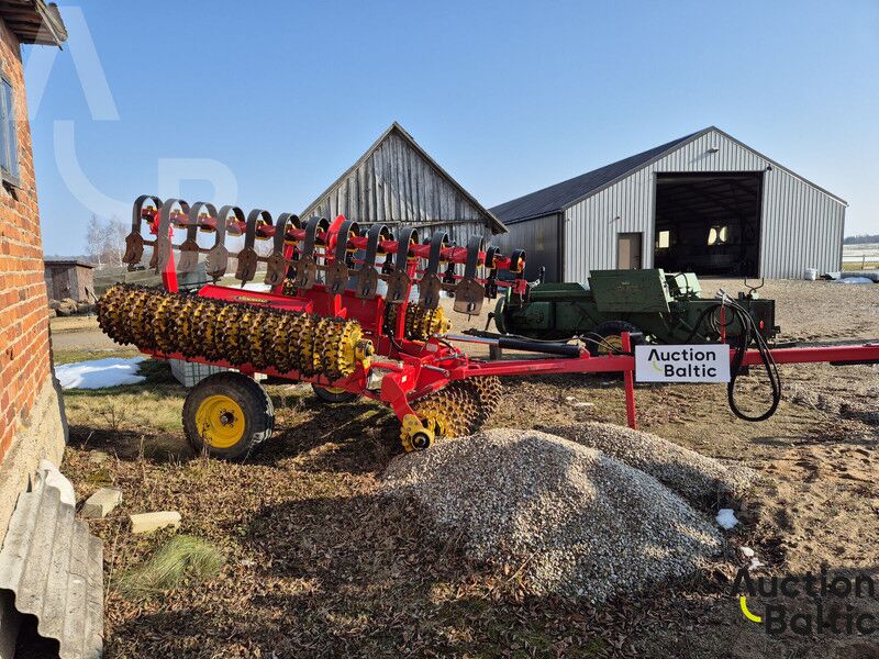 Vaderstad Rollex RX 620 - Mezőgazdasági hengerek: 5 kép. Vaderstad Rollex RX 620 - Mezőgazdasági hengerek: 5 kép.