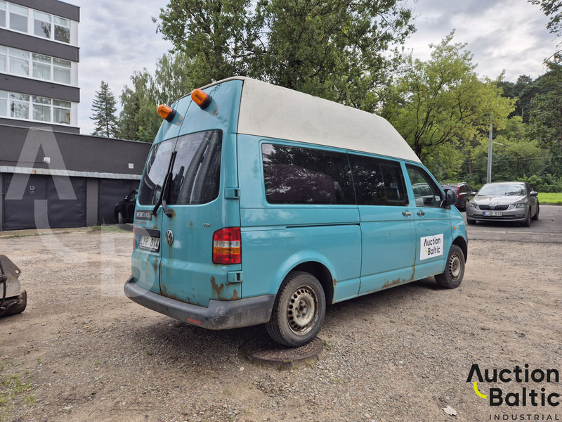 Volkswagen Caravelle - Kis furgon: 3 kép. Volkswagen Caravelle - Kis furgon: 3 kép.