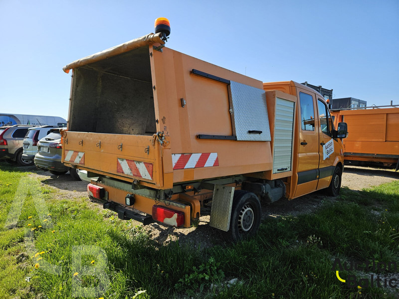 Volkswagen Crafter - Billenőplatós kisteherautó: 4 kép. Volkswagen Crafter - Billenőplatós kisteherautó: 4 kép.