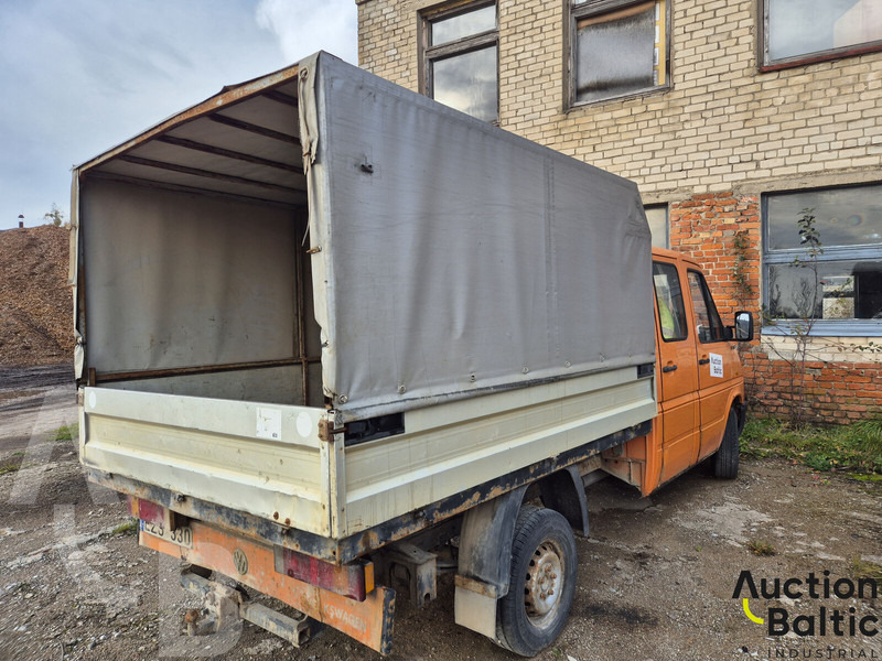 Volkswagen Lt 35 - Ponyvás kisteherautó: 3 kép. Volkswagen Lt 35 - Ponyvás kisteherautó: 3 kép.