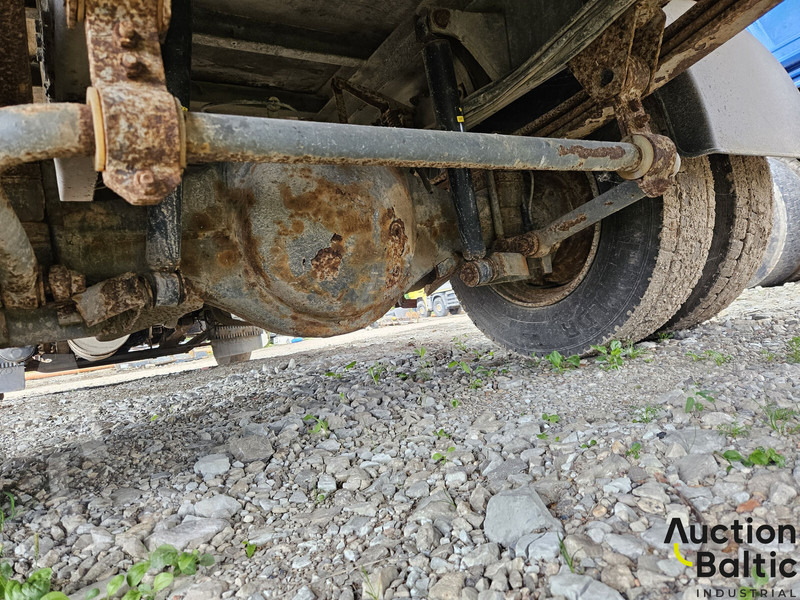 Vontató Volvo FL 608: 11 kép.