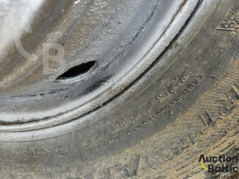 Vontató Volvo FL 608: 14 kép.