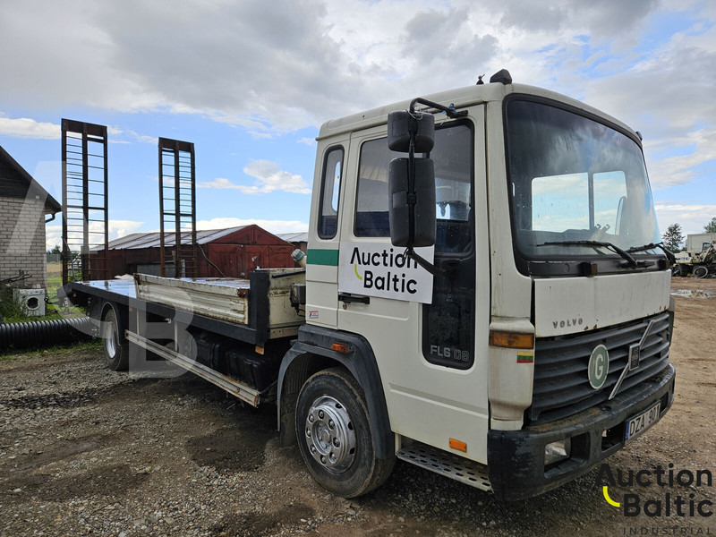 Volvo FL 608 - Vontató: 2 kép. Volvo FL 608 - Vontató: 2 kép.