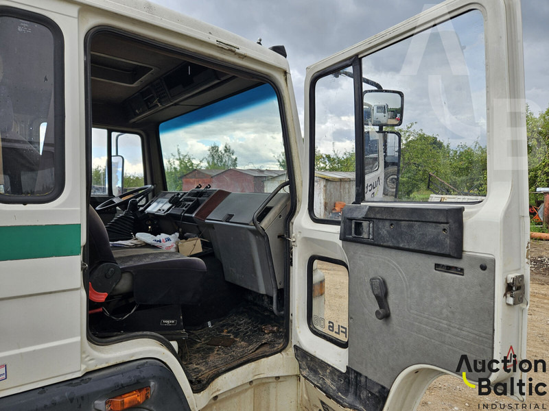 Vontató Volvo FL 608: 6 kép.