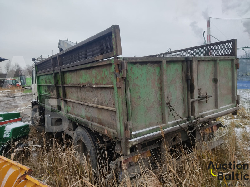 Volvo FL618 - Billenőplatós teherautó, Darus autó: 3 kép. Volvo FL618 - Billenőplatós teherautó, Darus autó: 3 kép.