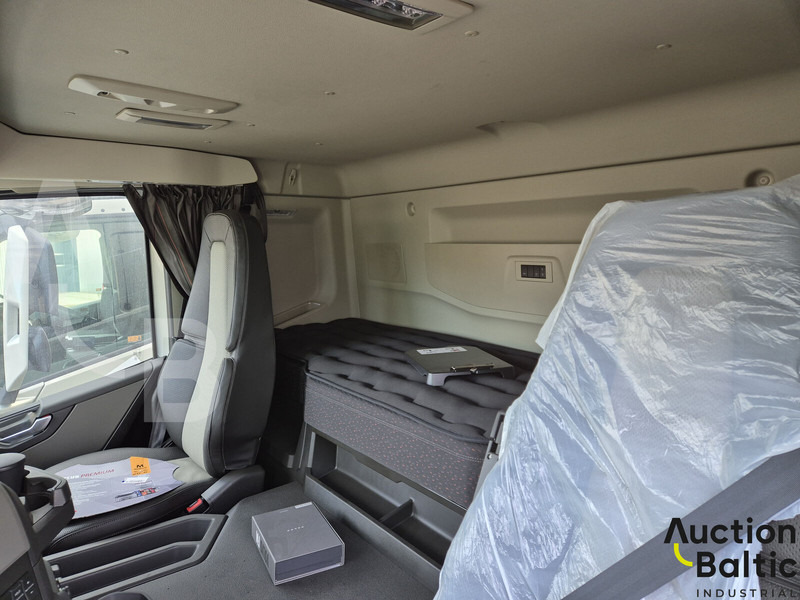 Volvo FM500 lízing Volvo FM500: 13 kép. Volvo FM500 lízing Volvo FM500: 13 kép.