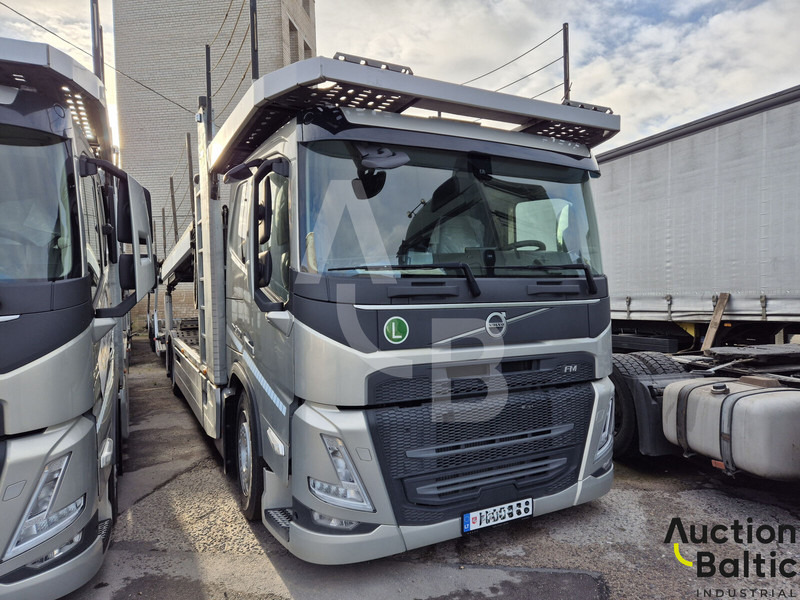 Volvo FM500 - Autószállító teherautó: 1 kép. Volvo FM500 - Autószállító teherautó: 1 kép.