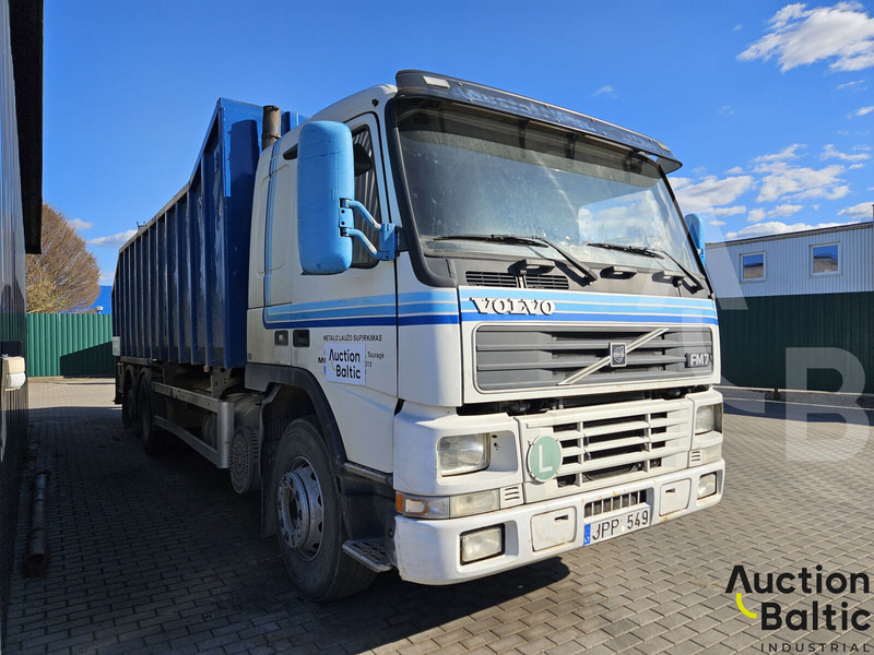 Volvo FM7 310 - Billenőplatós teherautó: 2 kép. Volvo FM7 310 - Billenőplatós teherautó: 2 kép.