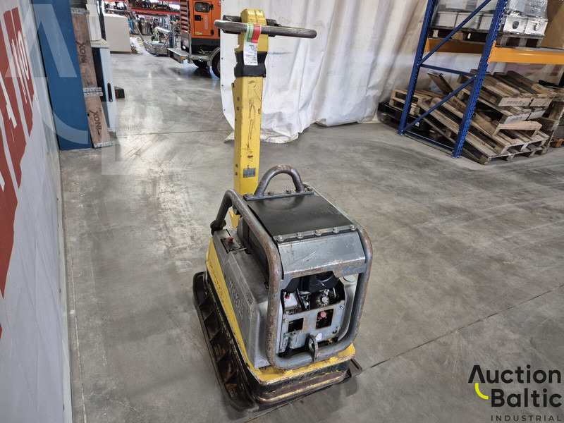 WACKER NEUSON DPU4545HE - Lapvibrátor: 5 kép. WACKER NEUSON DPU4545HE - Lapvibrátor: 5 kép.