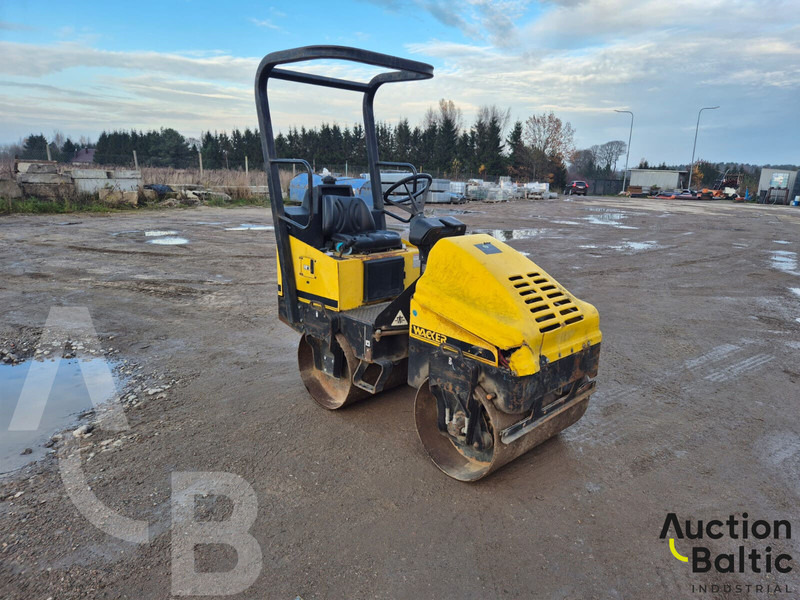 Wacker RD11AEC - Henger: 2 kép. Wacker RD11AEC - Henger: 2 kép.