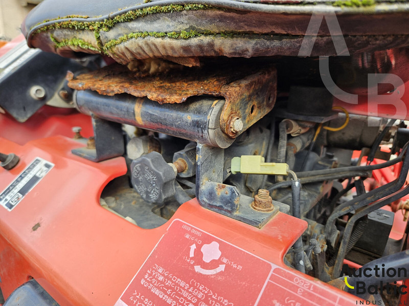 Yanmar F 165 D lízing Yanmar F 165 D: 14 kép.