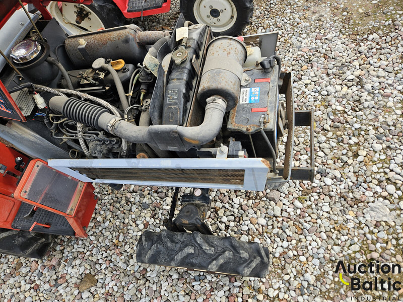 Yanmar F 165 D - Traktor: 4 kép. Yanmar F 165 D - Traktor: 4 kép.