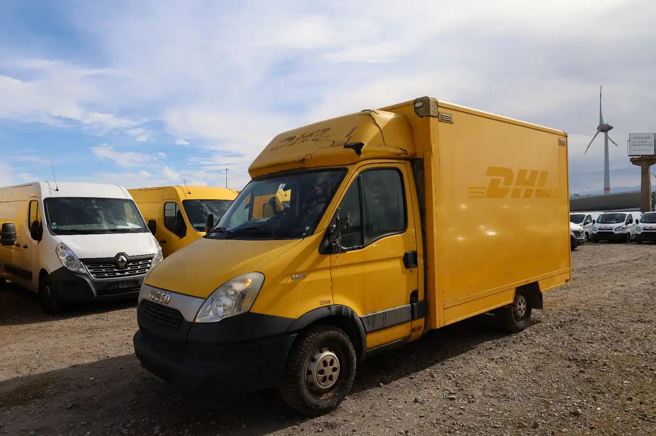 Iveco Daily/ EU5/ 1. Hand/ Postfahrtzeug/KURZ - Autó: 2 kép. Iveco Daily/ EU5/ 1. Hand/ Postfahrtzeug/KURZ - Autó: 2 kép.