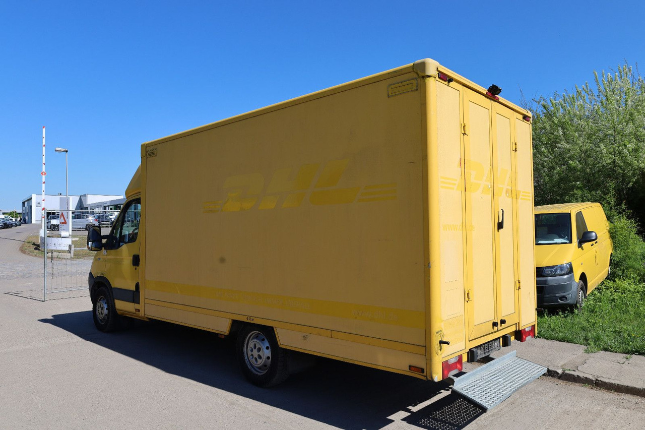 Iveco Daily/ Regalsystem/C30C - Dobozos kisteherautó: 3 kép. Iveco Daily/ Regalsystem/C30C - Dobozos kisteherautó: 3 kép.