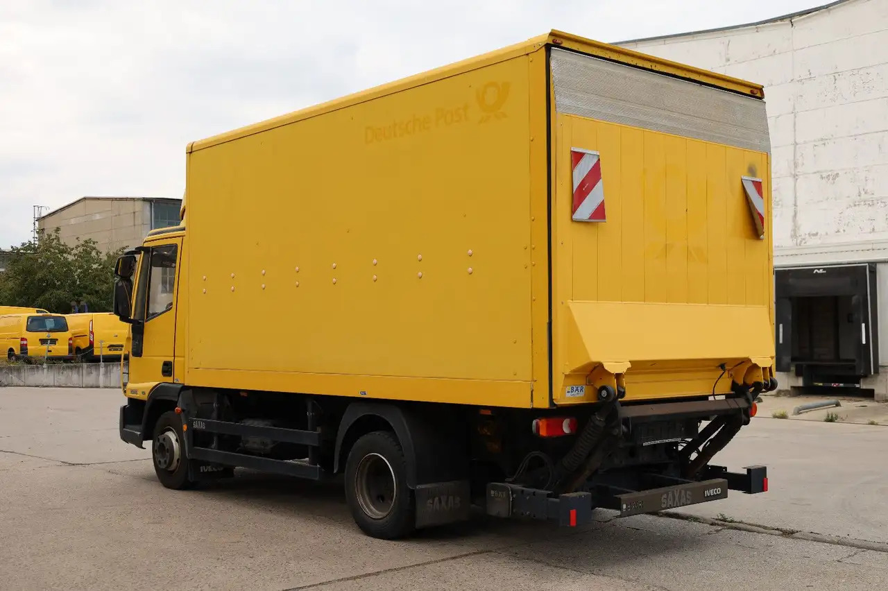Iveco IG80EL2BA/KURZ/1. Hand/Scheckheft - Dobozos felépítményű teherautó: 4 kép. Iveco IG80EL2BA/KURZ/1. Hand/Scheckheft - Dobozos felépítményű teherautó: 4 kép.