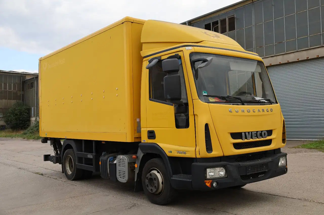 Iveco IG80EL2BA/KURZ/1. Hand/Scheckheft - Dobozos felépítményű teherautó: 2 kép. Iveco IG80EL2BA/KURZ/1. Hand/Scheckheft - Dobozos felépítményű teherautó: 2 kép.