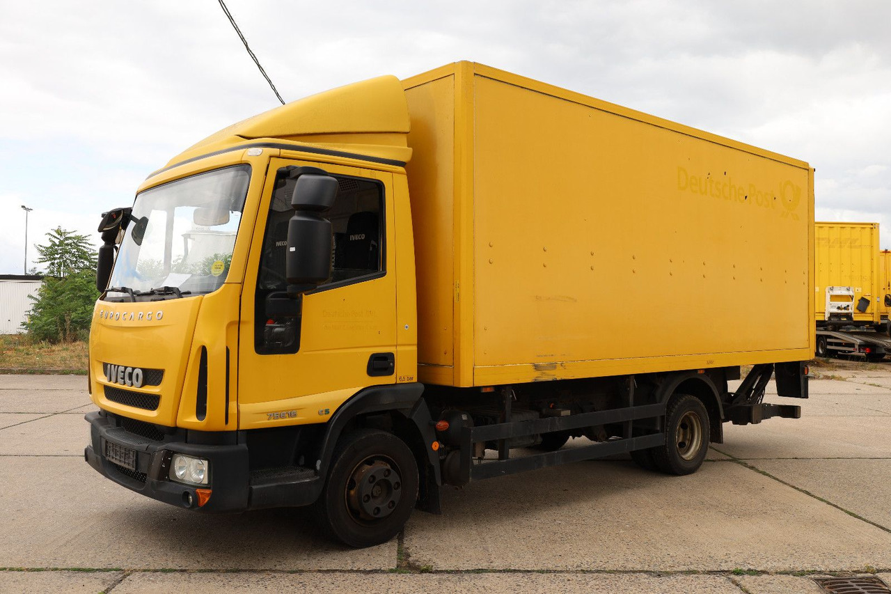 Iveco IG80EL2BA/Koffer/ 1. Hand - Dobozos kisteherautó: 2 kép. Iveco IG80EL2BA/Koffer/ 1. Hand - Dobozos kisteherautó: 2 kép.