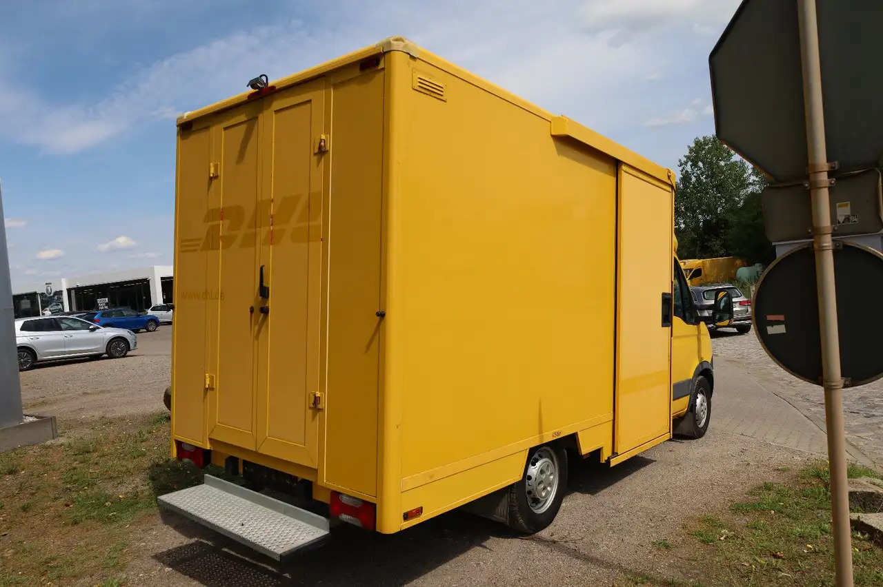 Iveco Iveco Daily/ Regalsystem/Luftfeder/KURZ/1. Hand - Dobozos kisteherautó: 5 kép. Iveco Iveco Daily/ Regalsystem/Luftfeder/KURZ/1. Hand - Dobozos kisteherautó: 5 kép.