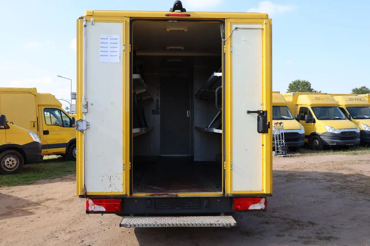 Dobozos kisteherautó Mercedes-Benz Sprinter II Pritsche/ Koffer/Regalsystem: 13 kép.