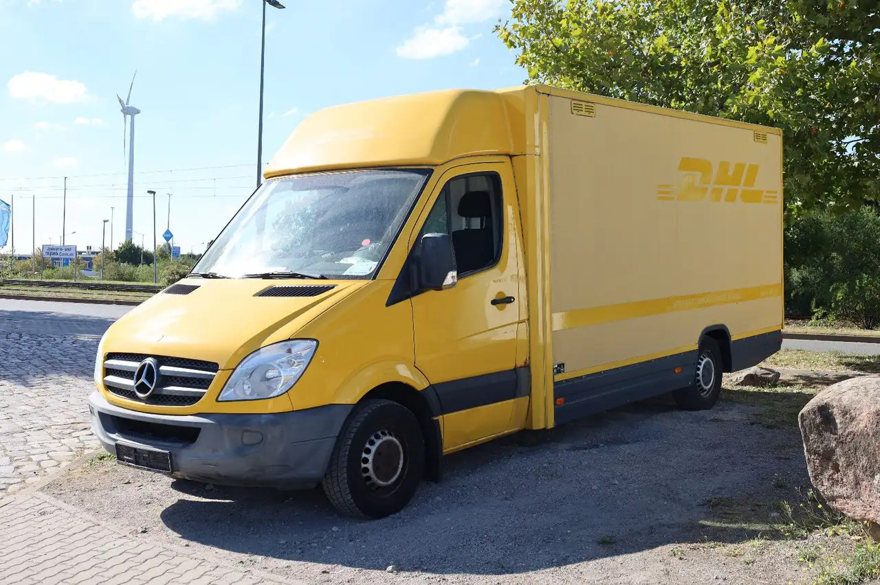 Mercedes-Benz Sprinter/Koffer/Regalsystem/ EU5/ 1. Hand - Dobozos kisteherautó: 3 kép. Mercedes-Benz Sprinter/Koffer/Regalsystem/ EU5/ 1. Hand - Dobozos kisteherautó: 3 kép.