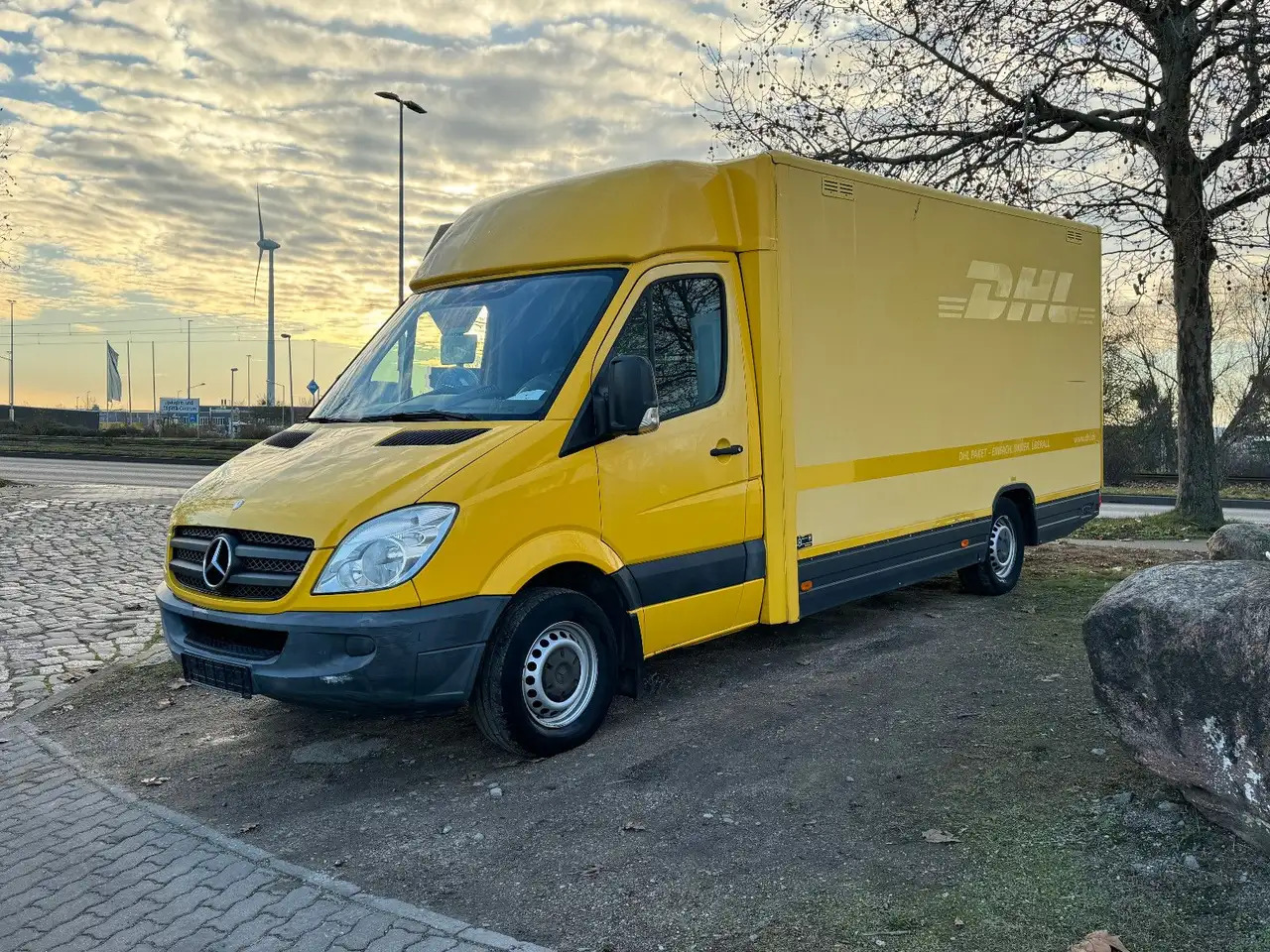Mercedes-Benz Sprinter/Koffer/Regalsystem/ EU5/ 1. Hand - Dobozos kisteherautó: 2 kép. Mercedes-Benz Sprinter/Koffer/Regalsystem/ EU5/ 1. Hand - Dobozos kisteherautó: 2 kép.