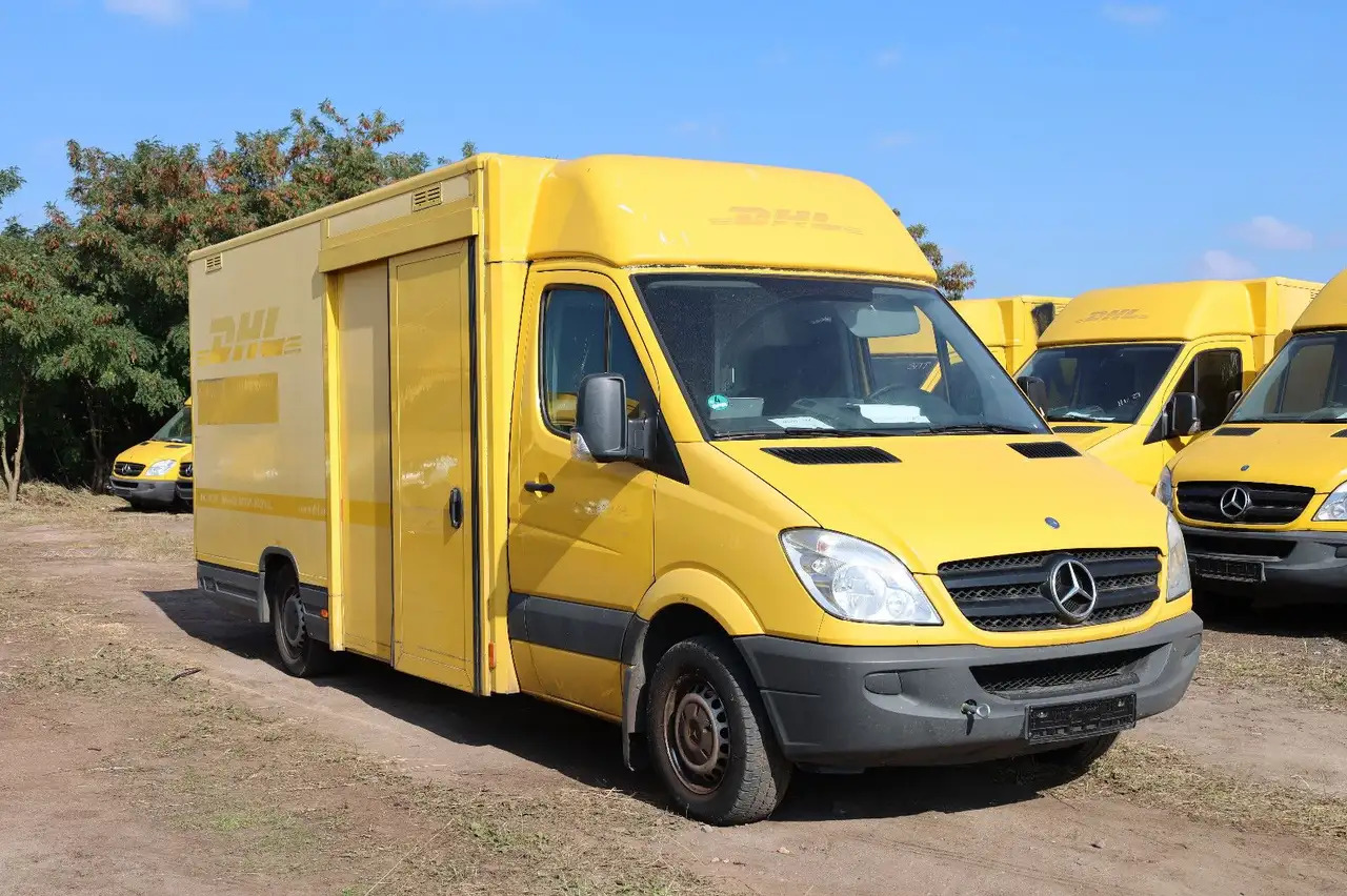 Mercedes-Benz Sprinter/Koffer/Regalsystem/ EU5/ 1. Hand - Dobozos kisteherautó: 1 kép. Mercedes-Benz Sprinter/Koffer/Regalsystem/ EU5/ 1. Hand - Dobozos kisteherautó: 1 kép.