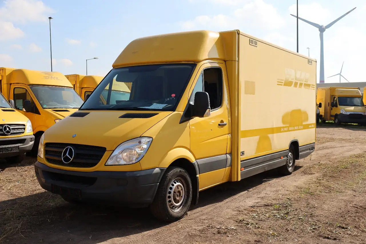 Mercedes-Benz Sprinter/Koffer/Regalsystem/ EU5/ 1. Hand - Dobozos kisteherautó: 3 kép. Mercedes-Benz Sprinter/Koffer/Regalsystem/ EU5/ 1. Hand - Dobozos kisteherautó: 3 kép.