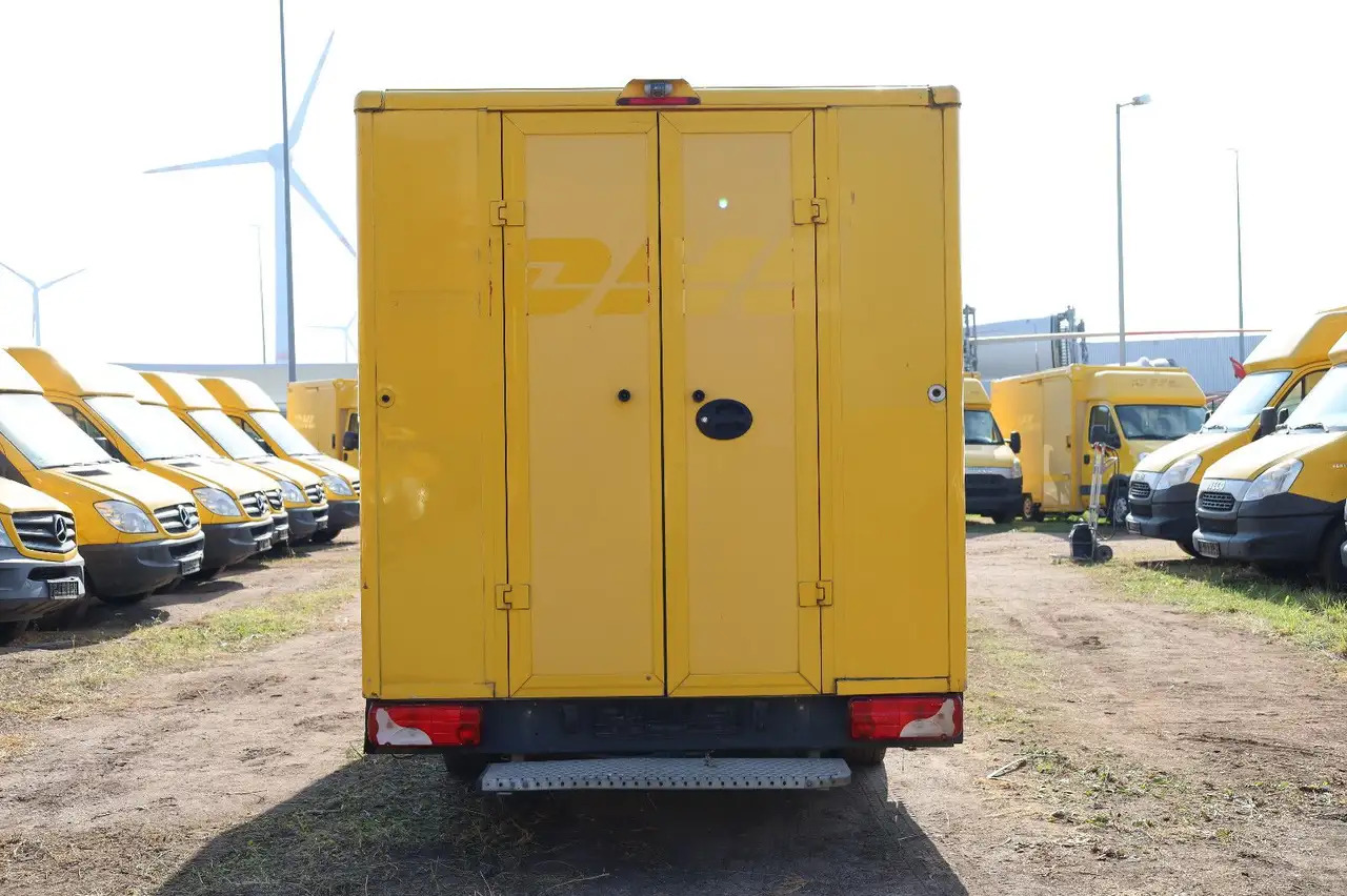 Mercedes-Benz Sprinter/Koffer/Regalsystem/ EU5/ 1. Hand - Dobozos kisteherautó: 4 kép. Mercedes-Benz Sprinter/Koffer/Regalsystem/ EU5/ 1. Hand - Dobozos kisteherautó: 4 kép.