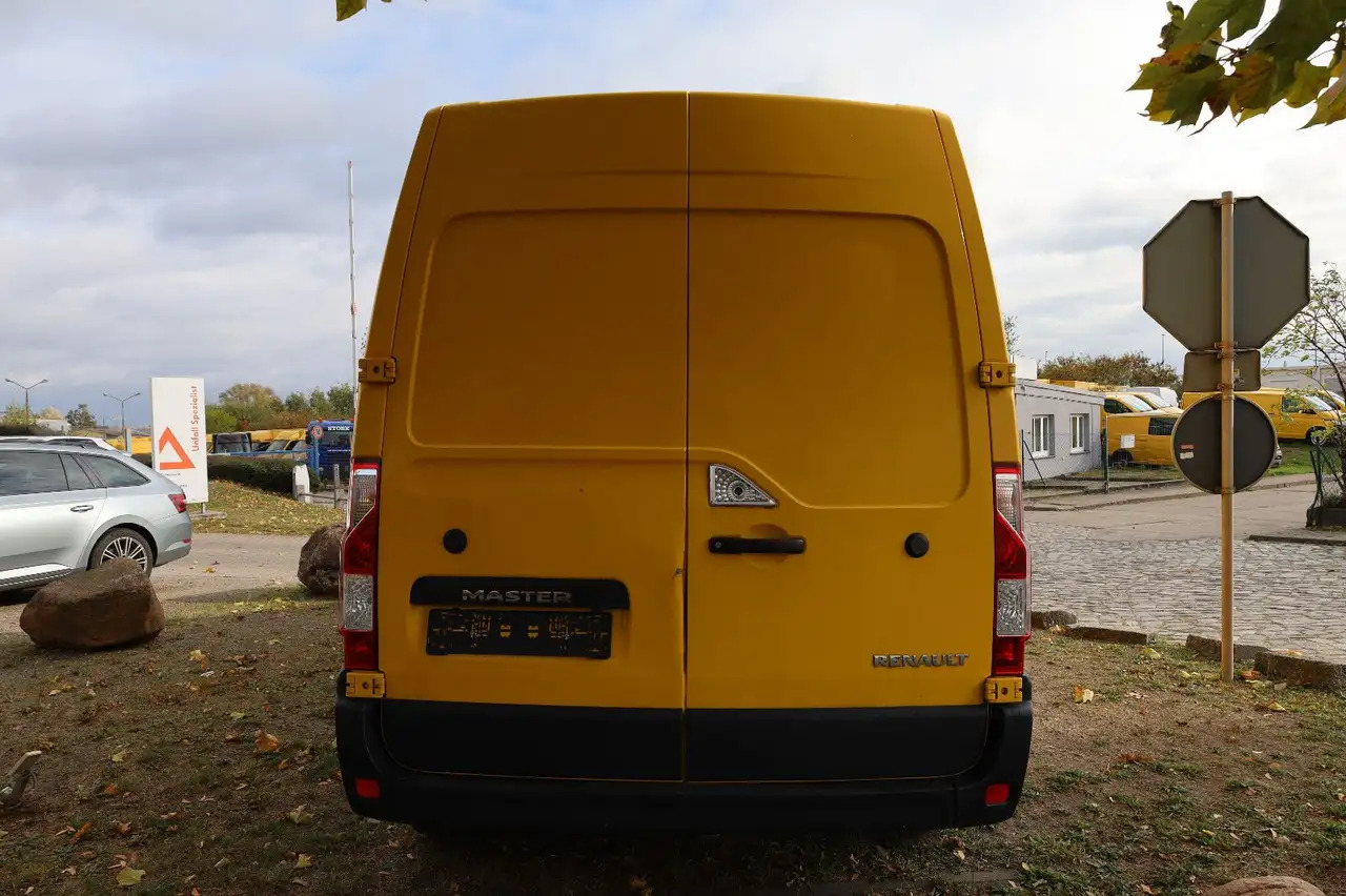 Renault Master Kasten/Scheckheft/1. Hand - Furgon: 5 kép. Renault Master Kasten/Scheckheft/1. Hand - Furgon: 5 kép.