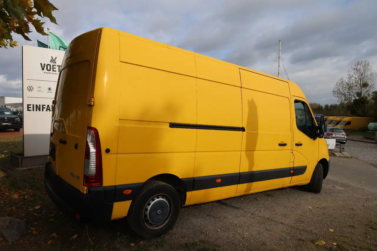 Renault Master Kasten/Scheckheft/1. Hand - Furgon: 4 kép. Renault Master Kasten/Scheckheft/1. Hand - Furgon: 4 kép.