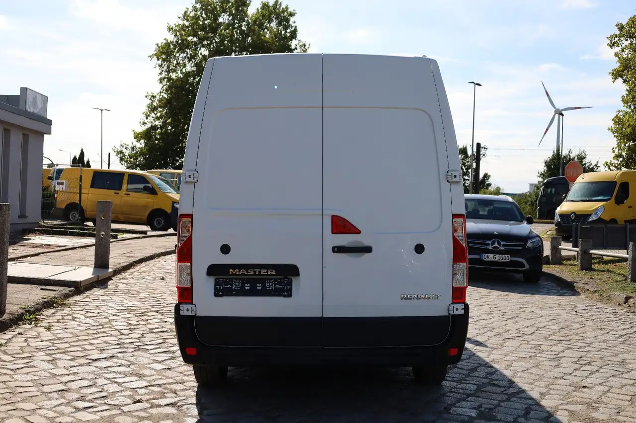 Renault Master/Scheckheft/1. Hand/ EURO 6/ Klima/ 96kW - Furgon: 5 kép. Renault Master/Scheckheft/1. Hand/ EURO 6/ Klima/ 96kW - Furgon: 5 kép.